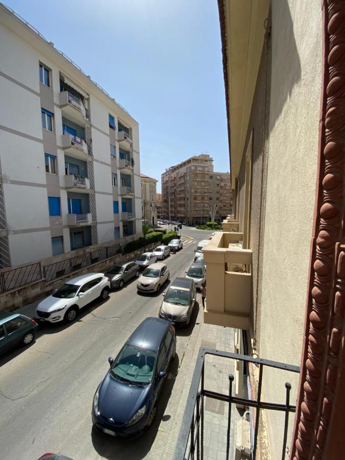 Appartamento Vacanze Cagliari - Via Lanusei Exteriör bild