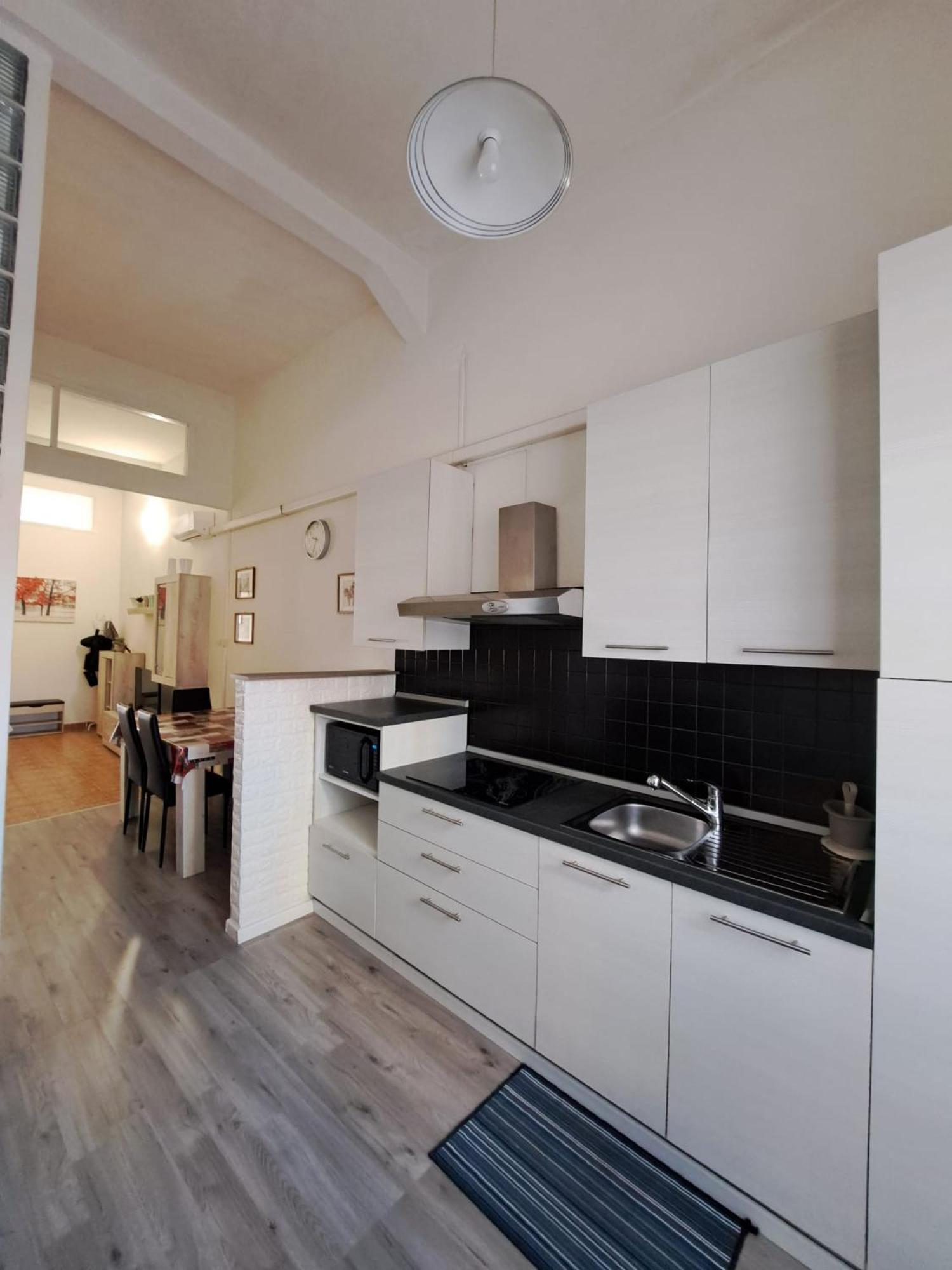 Appartamento Vacanze Cagliari - Via Lanusei Exteriör bild